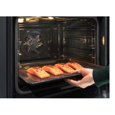 Духовка електрична Electrolux EOB8S39WX Духовка електрична Electrolux EOB8S39WX